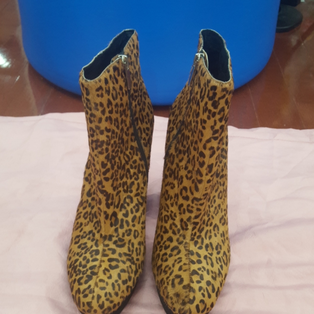 Woman's shoe